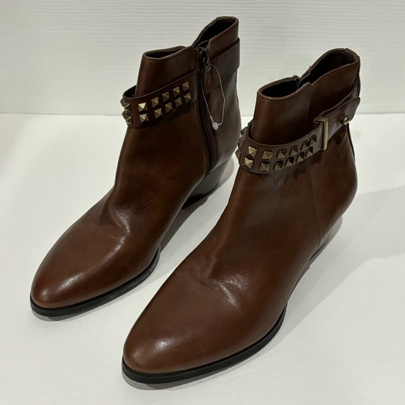 FRANCO SARTO Women’s Studded Genuine Leather Heeled Ankle Boot - brown, size 7.5 - Picture 5 of 9